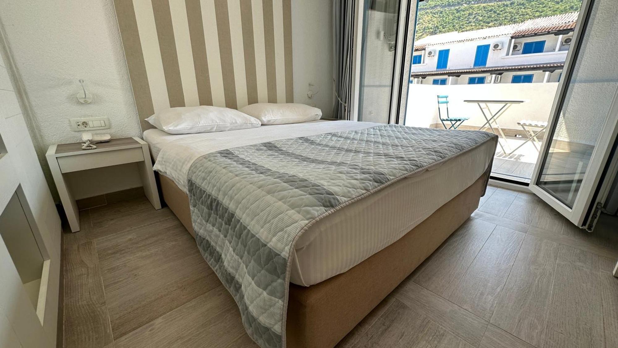 Hotel Aleksandar Budva Bagian luar foto