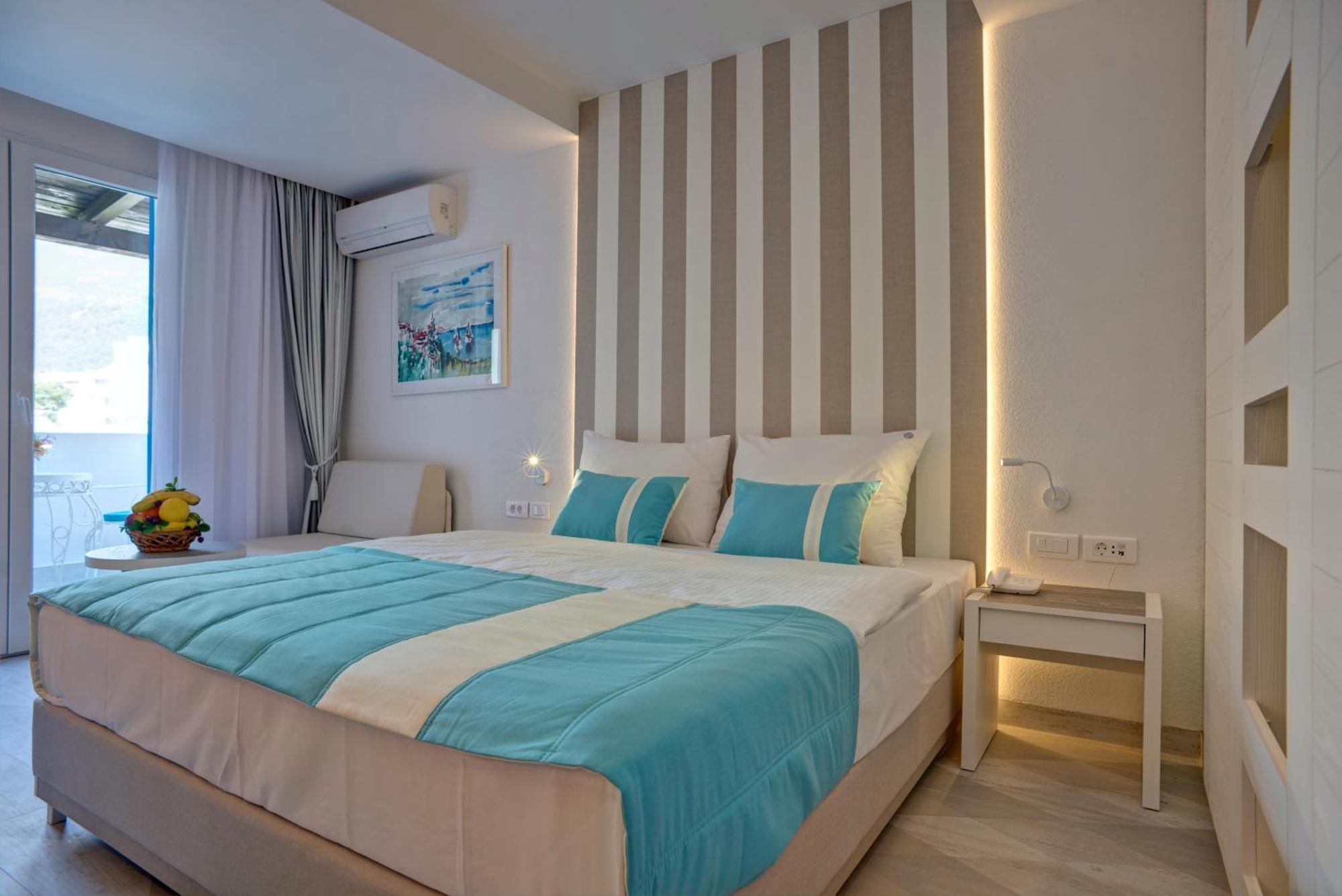 Hotel Aleksandar Budva Bagian luar foto