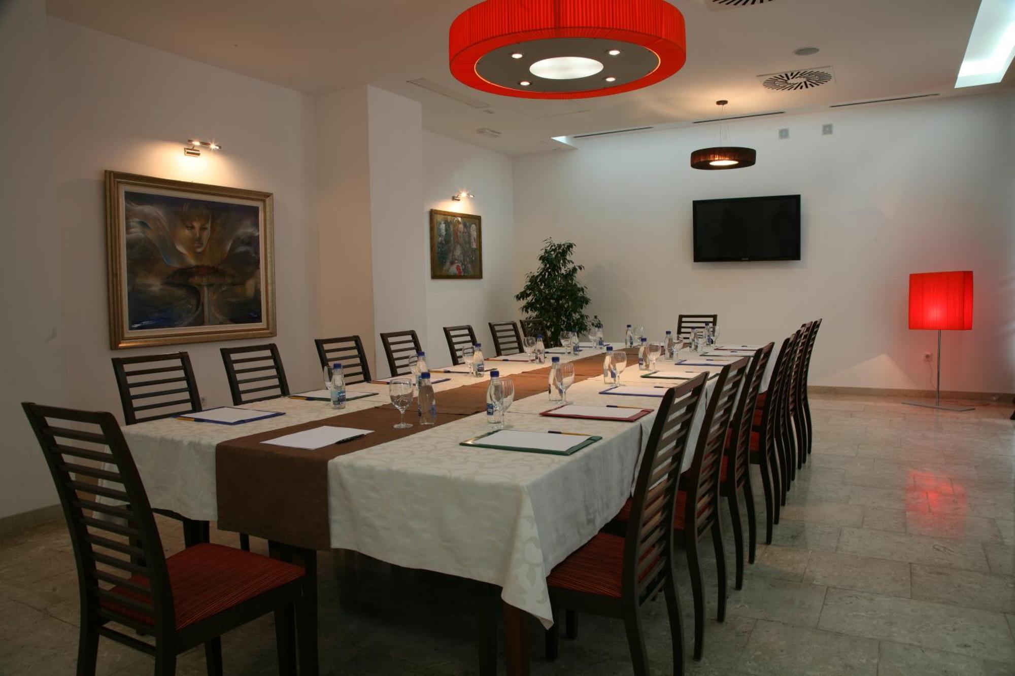 Hotel Aleksandar Budva Bagian luar foto