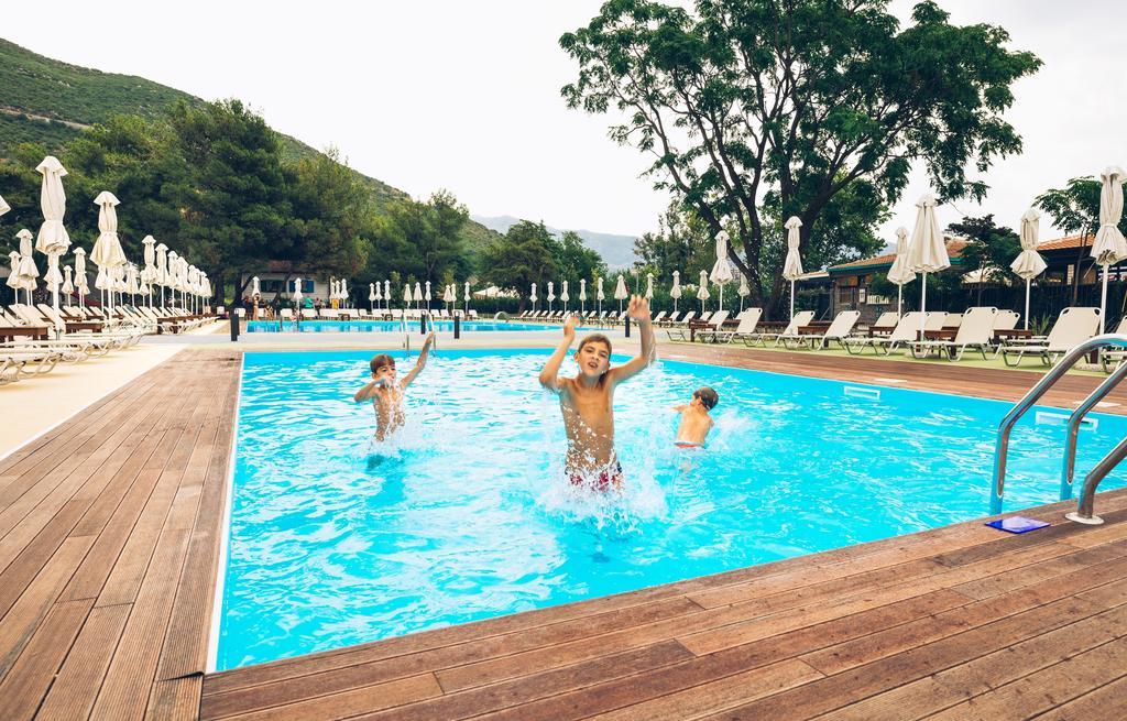 Hotel Aleksandar Budva Bagian luar foto